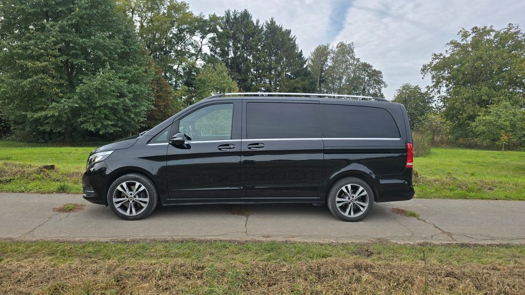 Image of Mercedes-Benz V 250