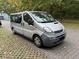 Opel Vivaro A Lang 9 Sitze AHK 2.5 DTi - gebrauchte Opel Vivaro aus dem Jahr 2004