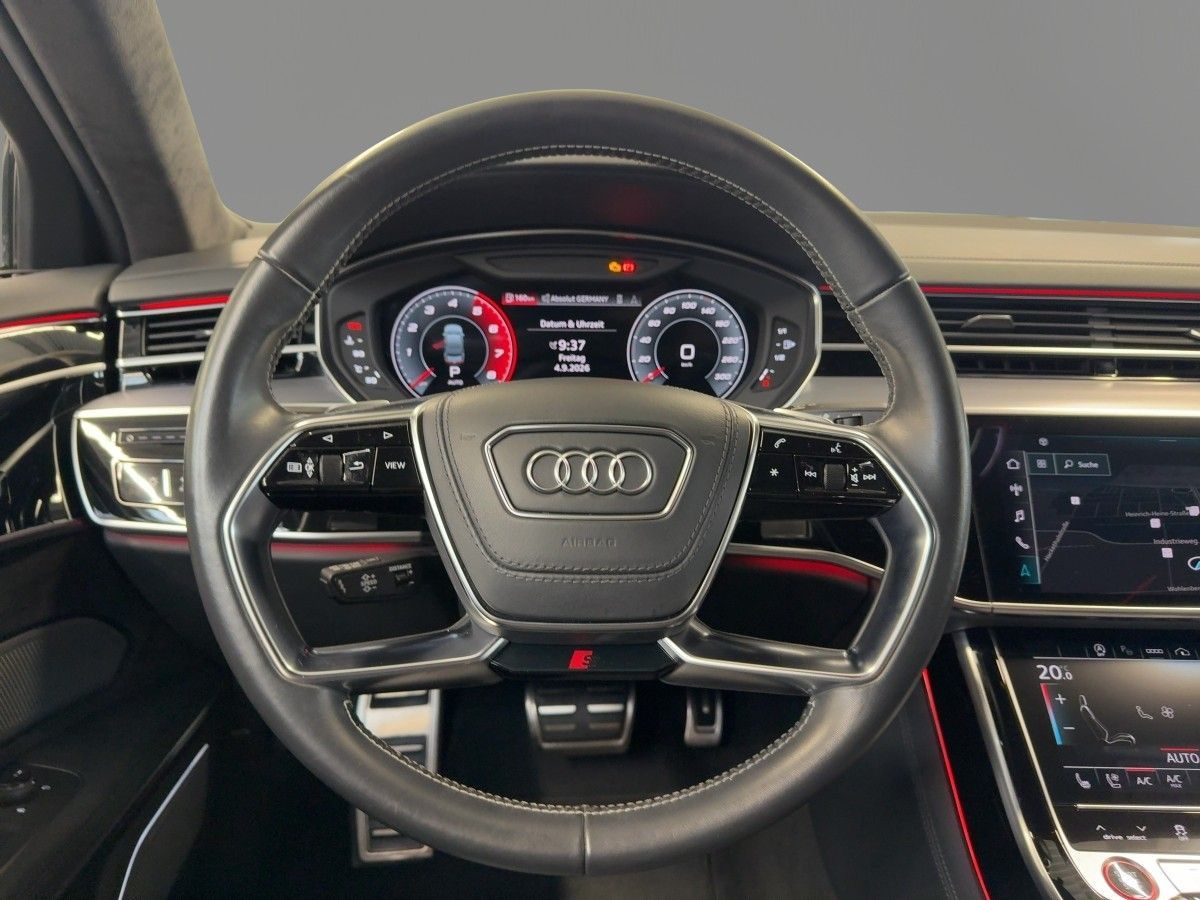 Audi S8 - Bild 11
