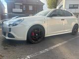 Alfa Romeo Giulietta QV TÜV NEU - Alfa Romeo Giulietta: Qv