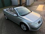 Renault Megane 2.0 hartdtop Cabrio karmann... - Renault Megane aus 2006: Cabrio