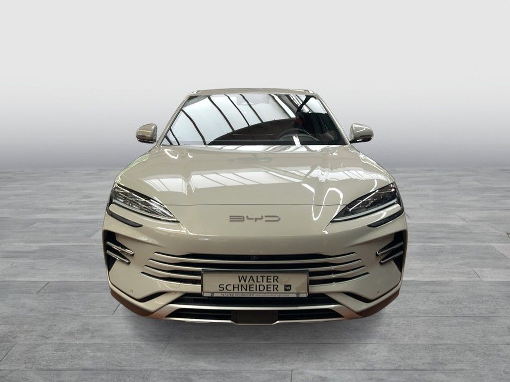 BYD SEAL