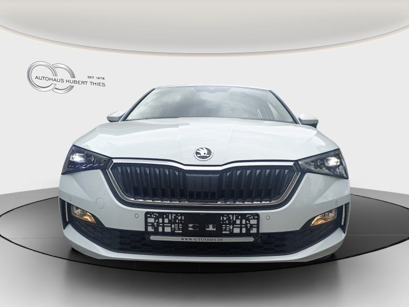 Fahrzeugabbildung SKODA Scala 1.0 TSI Style DSG PDC+LED+WINTER-PAK+SMART