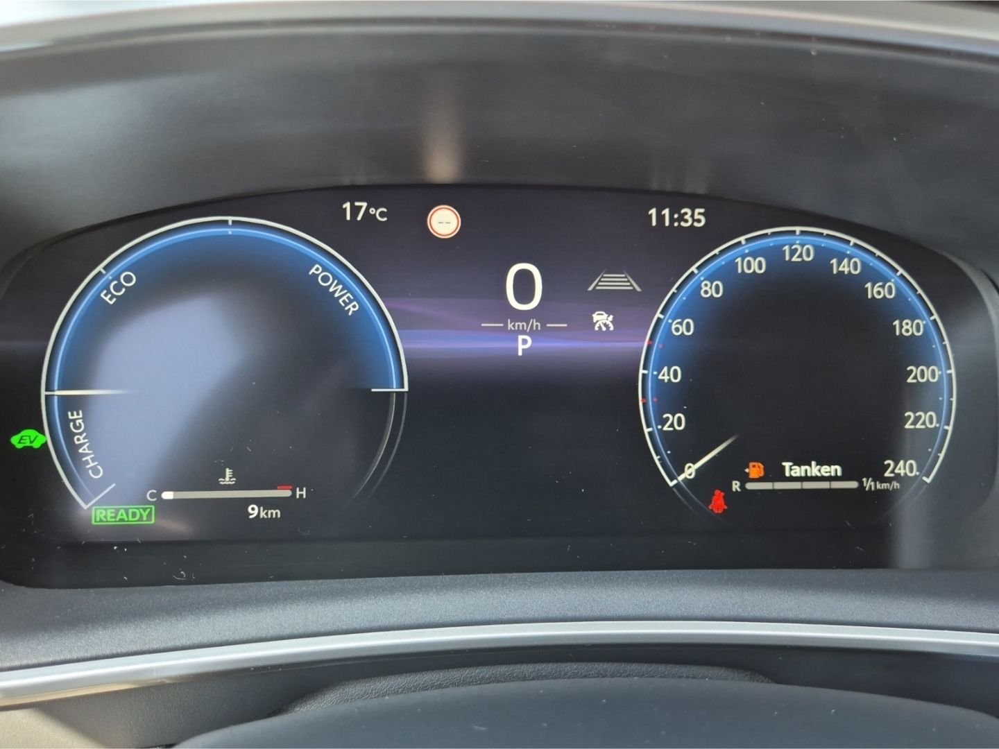 Suzuki Swace - Bild 12