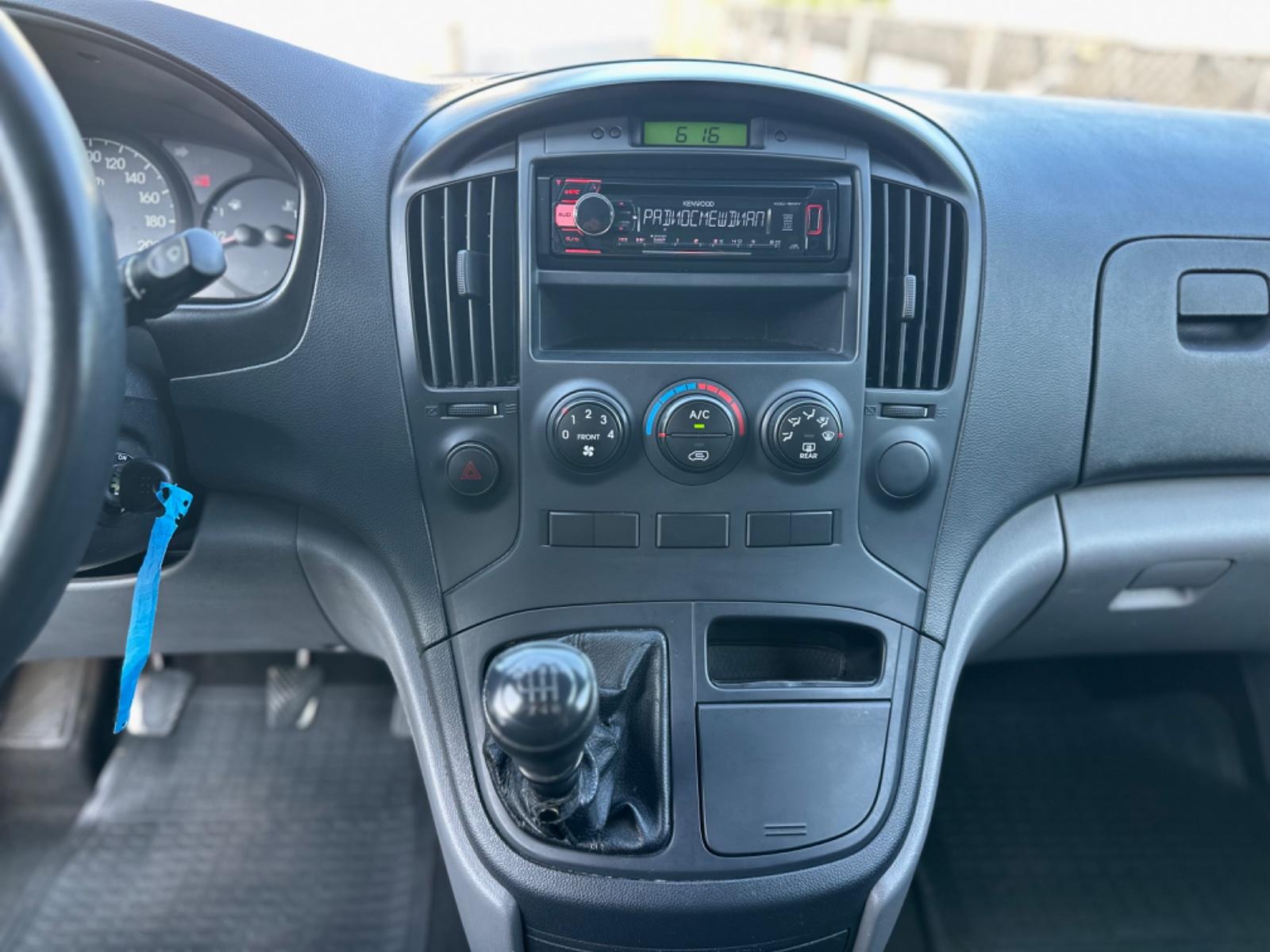 Hyundai H-1 KASTEN H1 STAREX *KLIMA*EFH*2xSCHIEBETÜR*