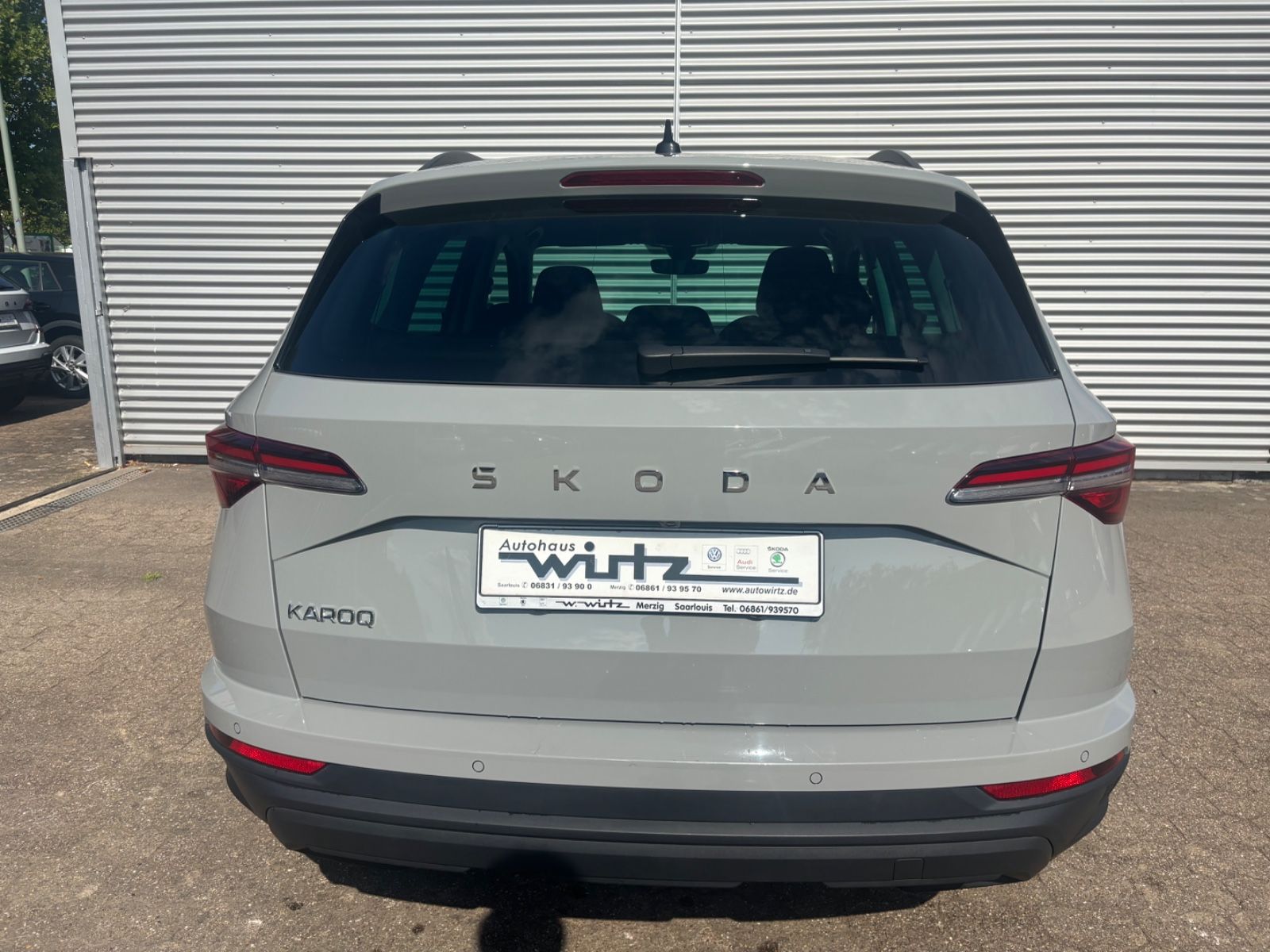 Fahrzeugabbildung SKODA Karoq Selection 1.5TSI