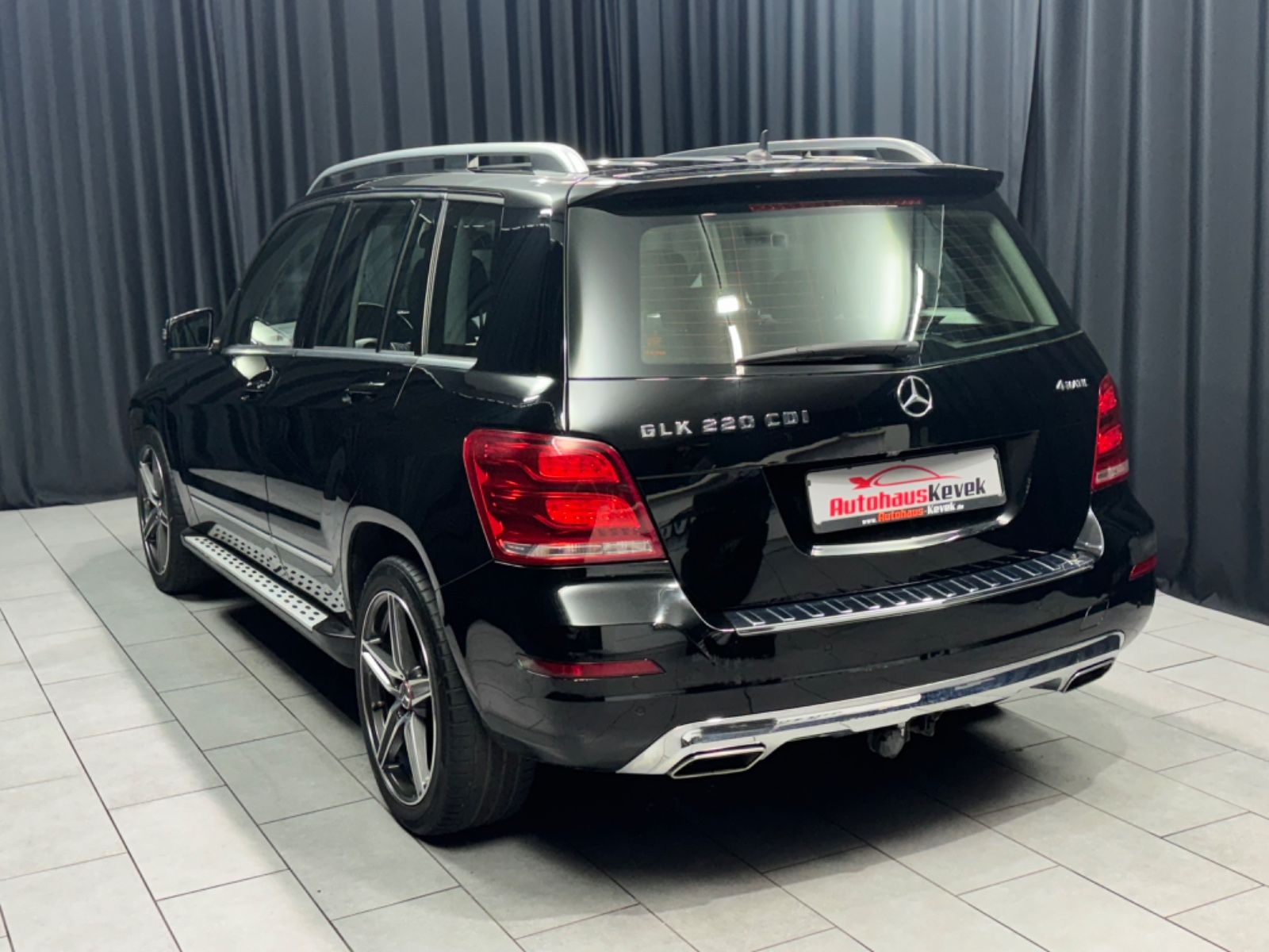 Fahrzeugabbildung Mercedes-Benz GLK220*HU*SCHECKHEFT*TOP*AUTOMATIK*NAVI*AHK