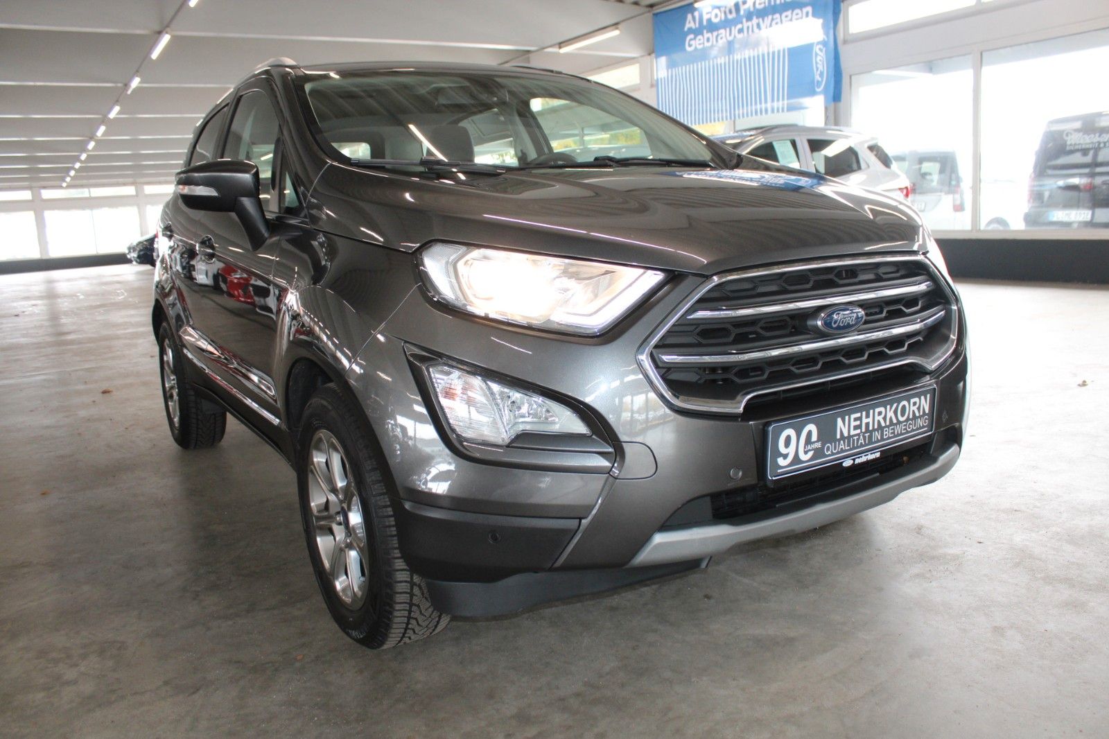 Fahrzeugabbildung Ford EcoSport Titanium AUTOMATIK Navi CAM WinterPaket