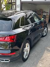 Audi Q5 55 TFSI e S tronic quattro design design - Audi Q5 design mit Hybrid-Antrieb (Benzin/Elektro)