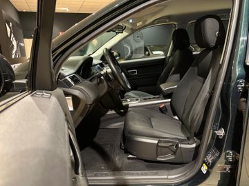 Land-Rover Discovery Sport - 11