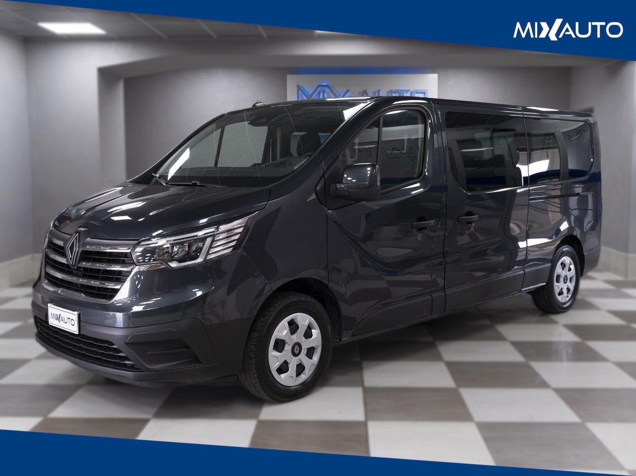 Renault Trafic - 1