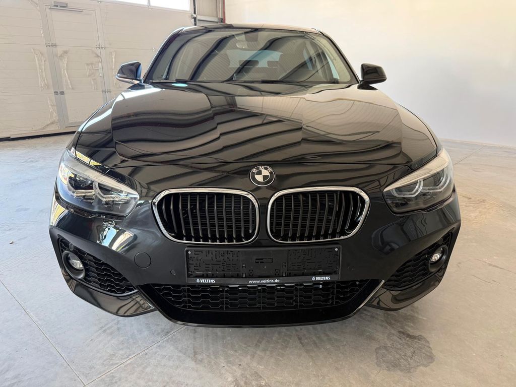 Image of BMW 118