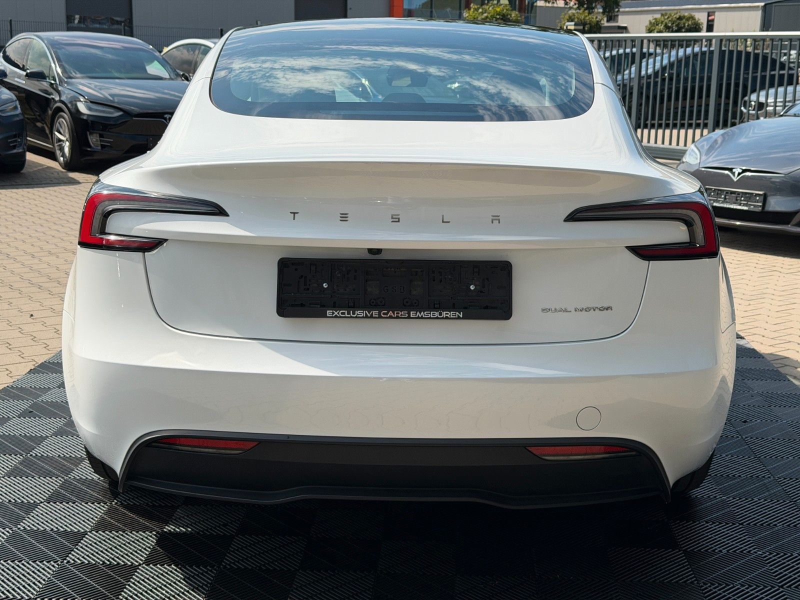 Tesla MODEL 3 HIGHLAND LR AWD ENHANCED AP 4 KI foto 10