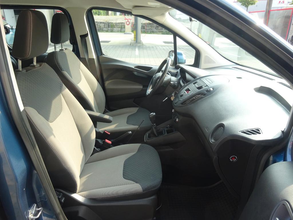 Ford Tourneo Courier