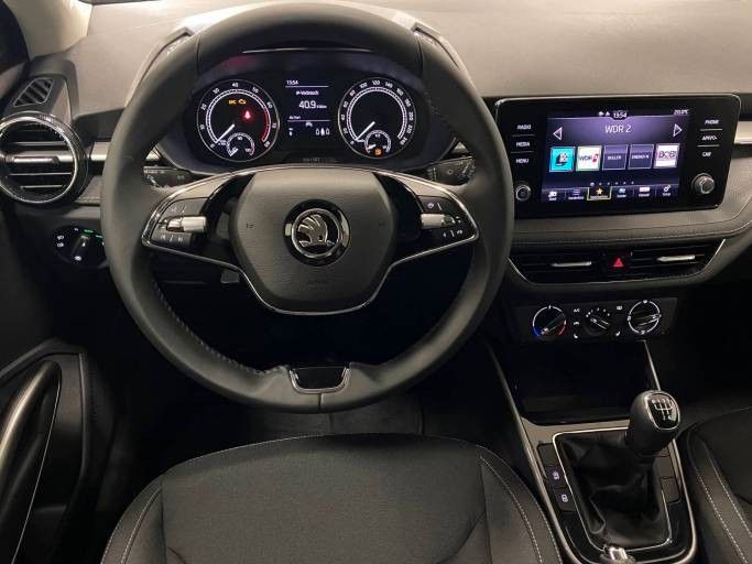 Fahrzeugabbildung SKODA Fabia 1.0 TSI STYLE+SMART LINK+SOFORT+ALU+PDC+BC