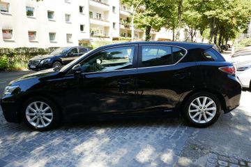 Fahrzeugabbildung Lexus CT 200h, Navi, LED aus 1. Hand, Scheckh.