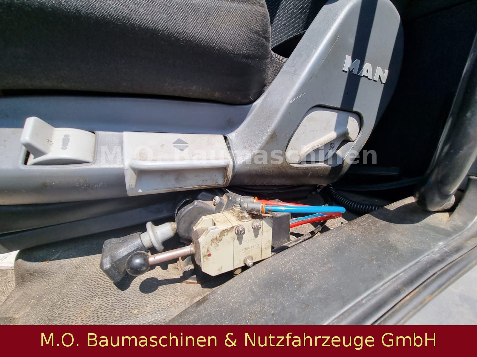 Fahrzeugabbildung MAN TGS 18.440 BLS-TS / 4x2 / AC /Unfall