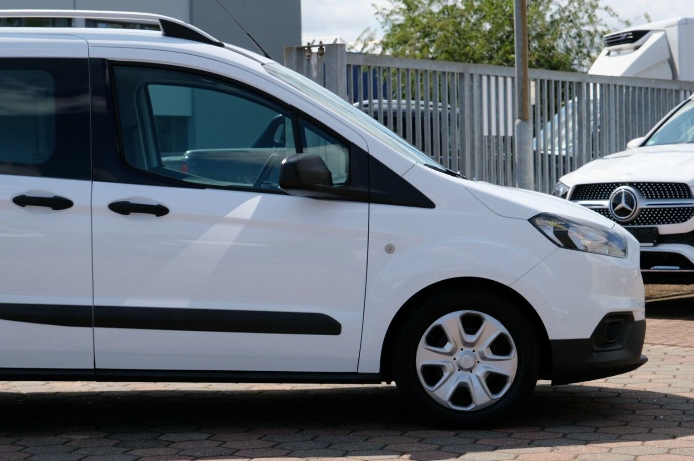 Transit Courier Klima 8-fach 1.Hand