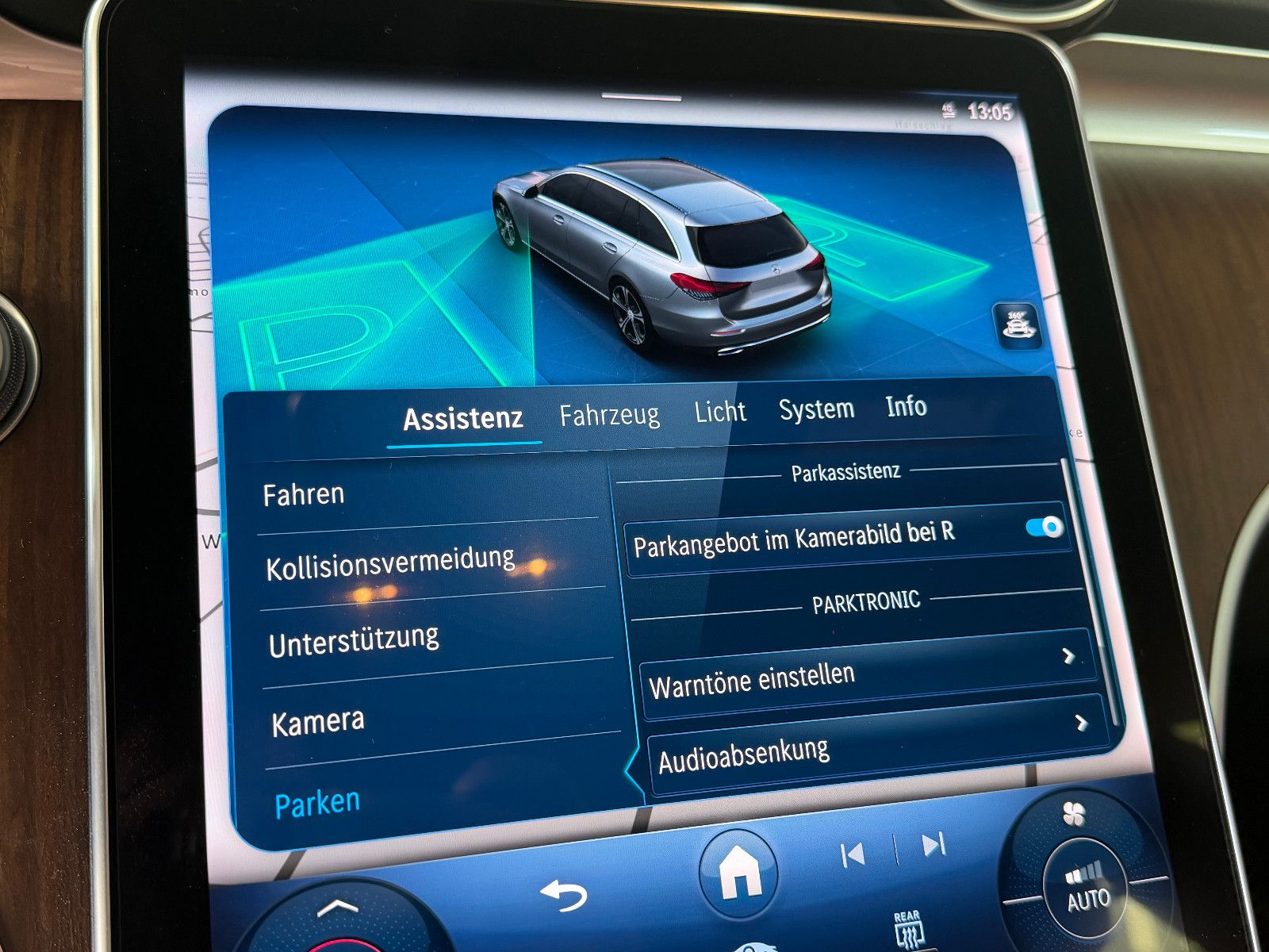 Fahrzeugabbildung Mercedes-Benz C 220d T /KEYLESS/MEMORY/KAMERA/AMBIENTE/ACC++/