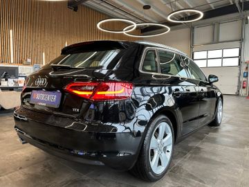 MYAUTOCENTER – Gebraucht- und Jahreswagen mit Werkstattservice in Pfaffenhofen Audi A3 Sportback ambition *Spurhalte*Totwinkel*Xenon