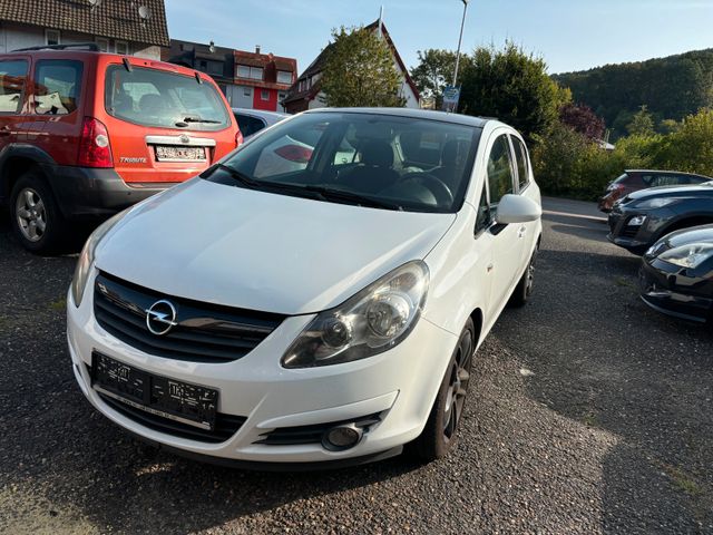 Opel Corsa D Color Edition