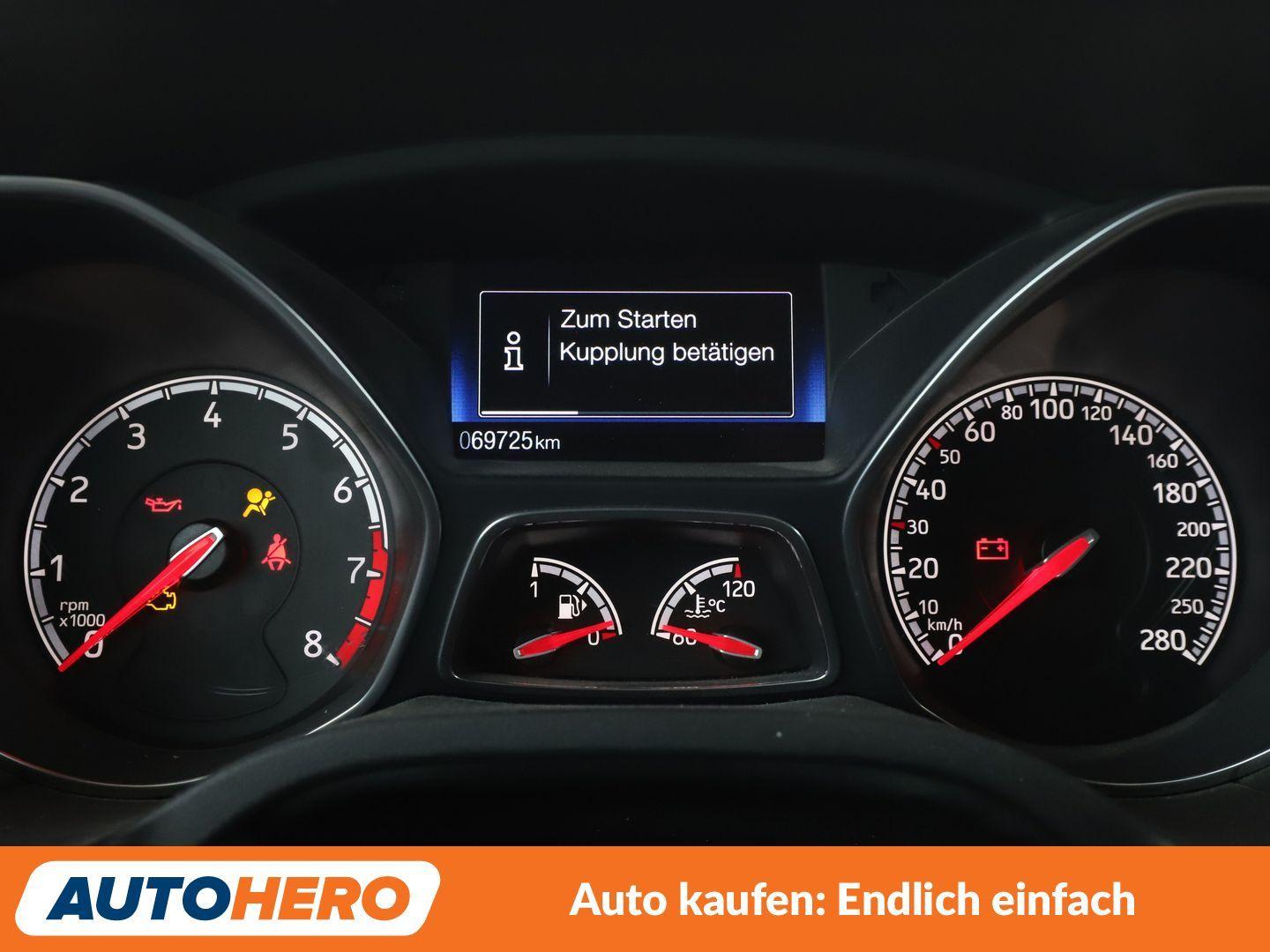 Ford Focus 2.0 EcoBoost ST *NAVI*XENON*TEMPO*PDC*SHZ*