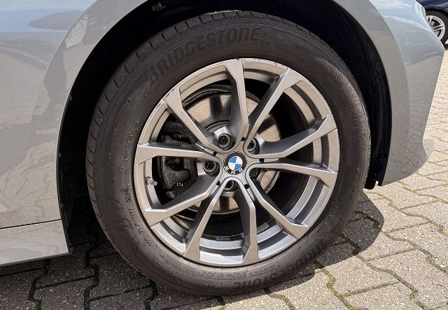 BMW 320 d xDriveTouring.Drive Asst.Curved.LED.SHZ. foto 9