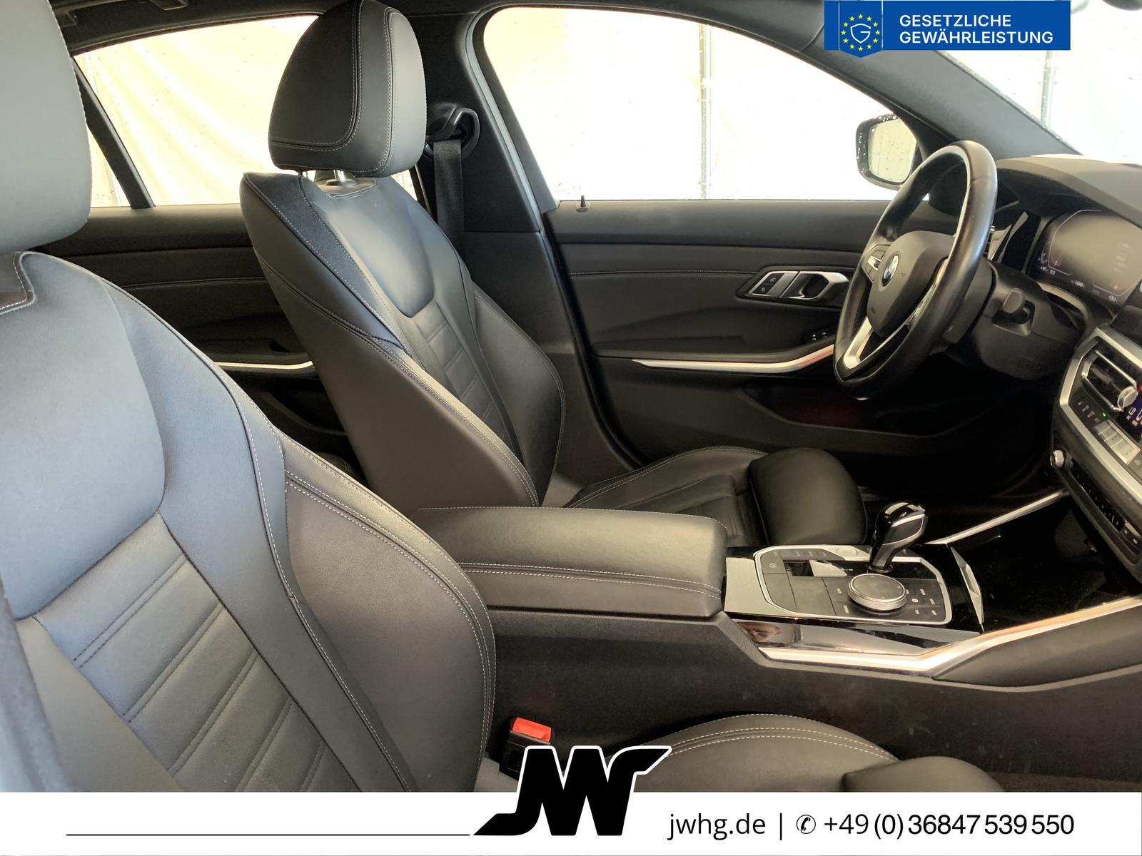 BMW 330 i Sport Line CockpProf Sport Sitze LED+Leder, миниатюра 3