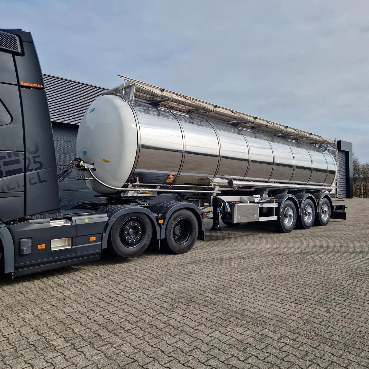 Lag 32000 liter levensmiddelen tankoplegger NEW/NIEU