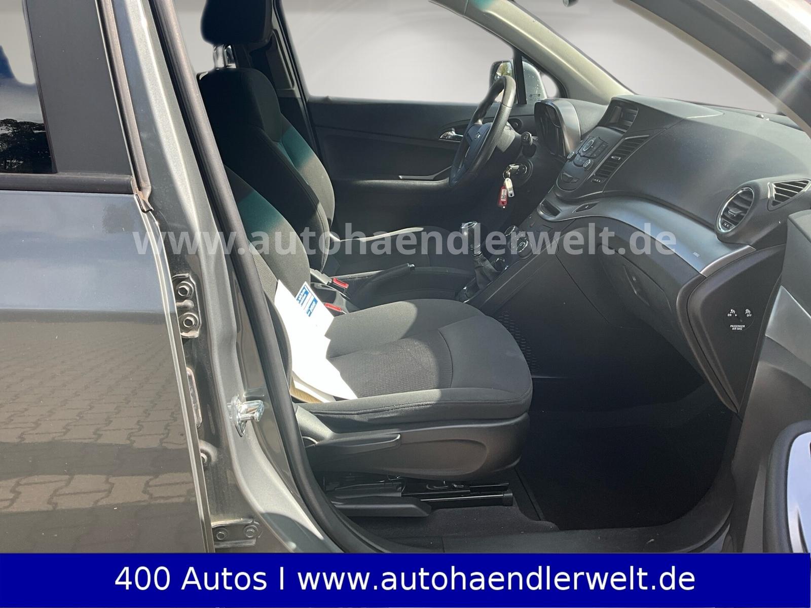 Chevrolet Orlando 2011 — photo 12