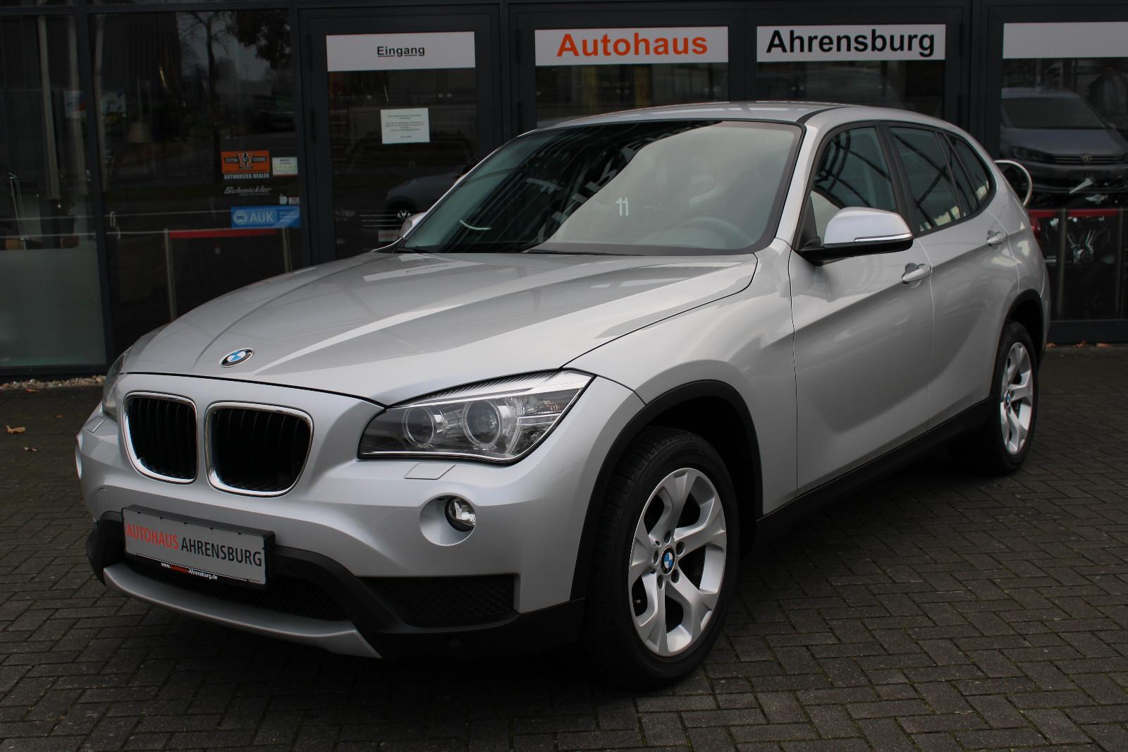 BMW X1 20 i xDrive*Steptr.*Navi*el.Sitze*1.Hd*