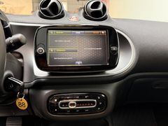 SMART fortwo EQ passion premium/Kamera/Shzg/Pano/Tempo