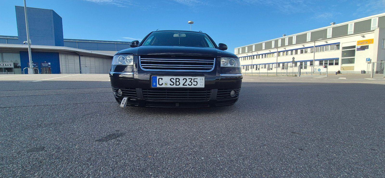 Volkswagen Passat 2004 — салон