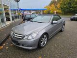 Mercedes-Benz E 250 E Cabrio E 250 CGI BlueEfficiency - Mercedes-Benz E-Klasse aus 2011: Cabrio