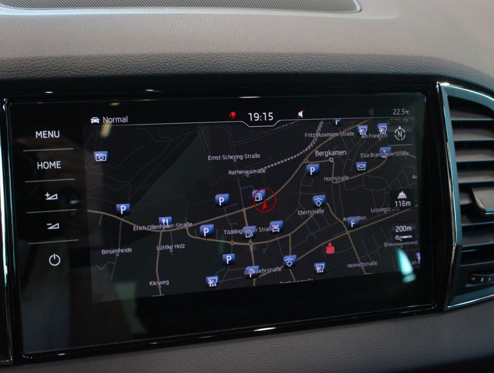Fahrzeugabbildung SKODA Karoq Sportline 2.0 TSI 4x4 DSG*1.Hand*AHK*LED