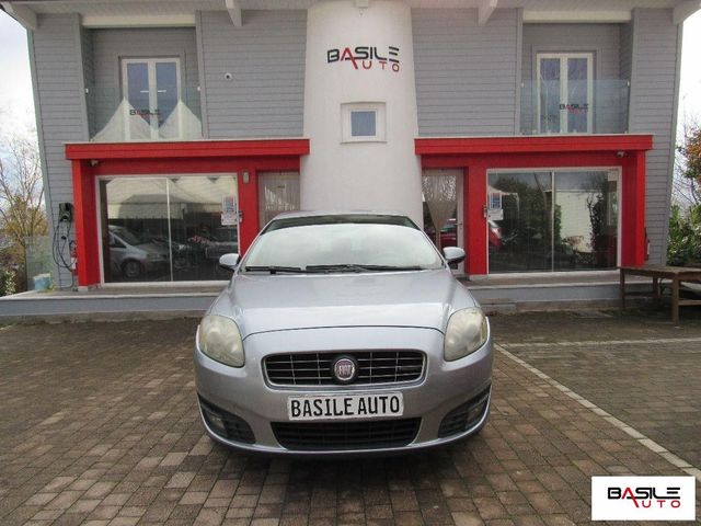 Fiat FIAT - Croma - 1.9 Multijet Emotion