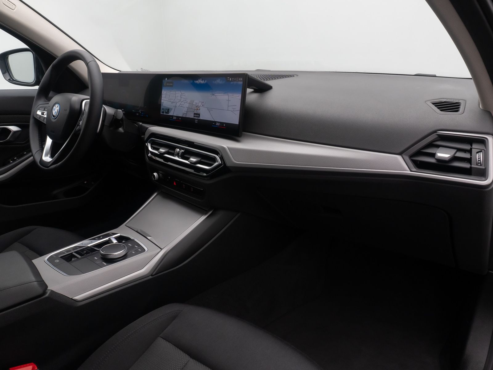 Fahrzeugabbildung BMW 320e Widscreen PDC CockpitPlus DAB Geschwindig