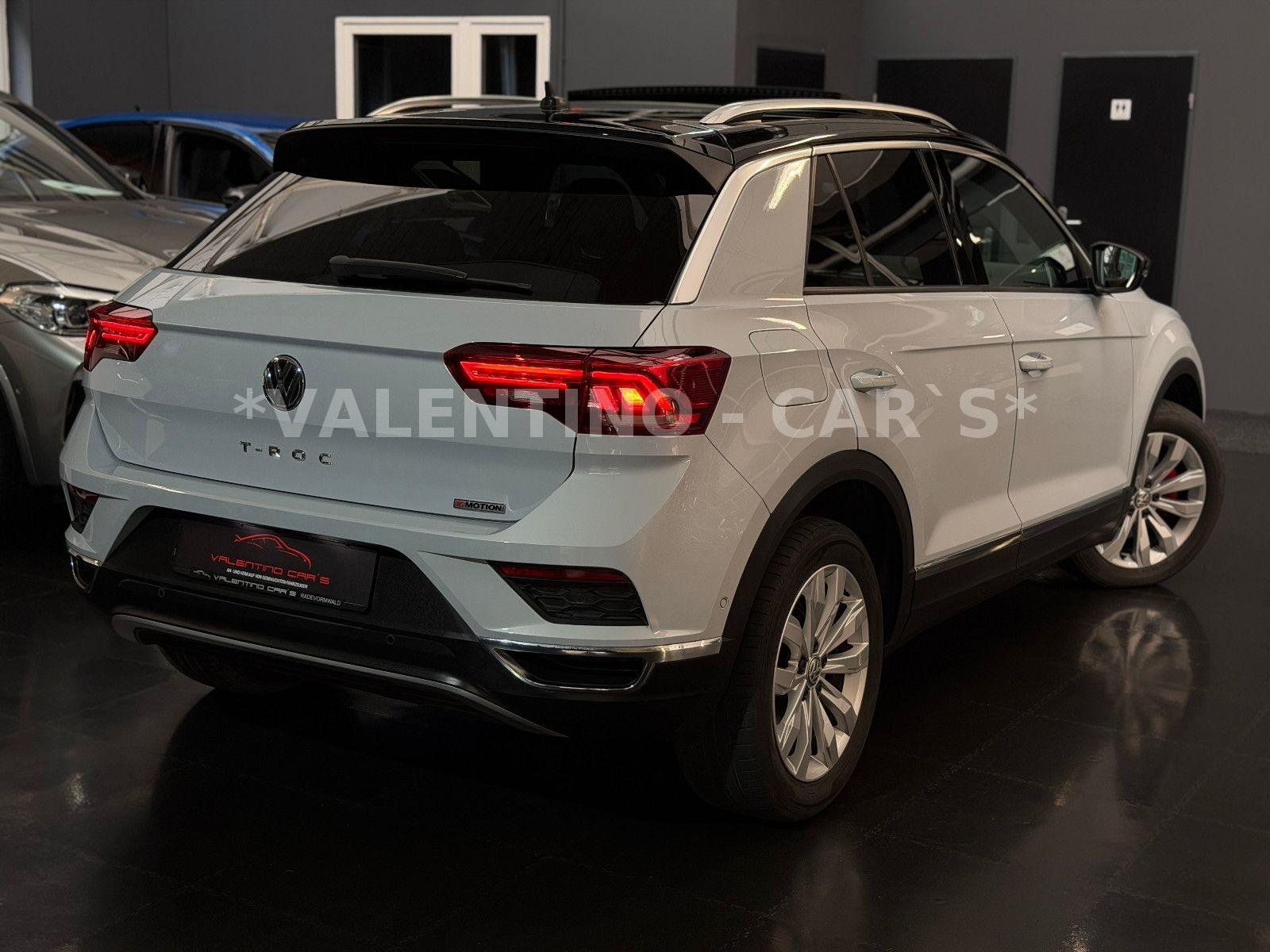 Volkswagen T-Roc Sport 4M/Standh/Pano/AHK/Virtu/Assis/Beats