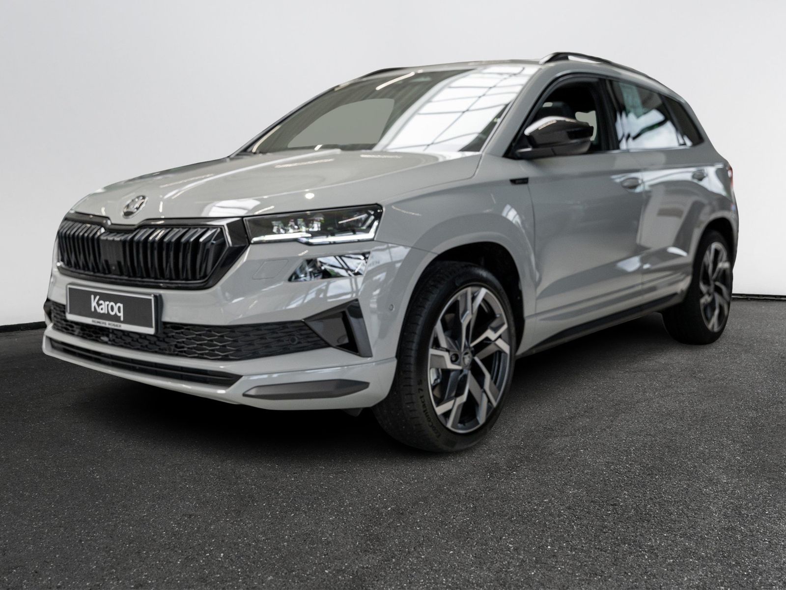 Skoda Karoq Spotline 2.0 TSI DSG 4x4 DCC AHK Kam. Navi imagem 2