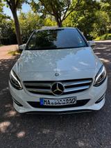 Mercedes-Benz Mercedes B180 W 246. AHK Bj 2016 - Mercedes-Benz W201