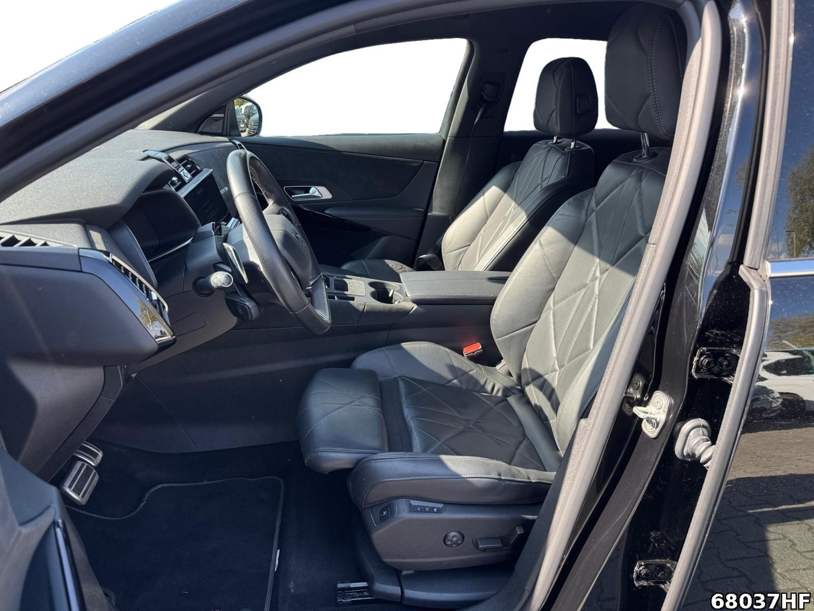 Fahrzeugabbildung DS Automobiles DS7 Rivoli