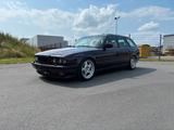 BMW E34 540 i Touring I - BMW 5 Series: Kombi, E34