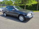 Mercedes-Benz C 220 Elegance 1. Hand tolle Ausstattung - gebrauchte Mercedes-Benz C 220 aus dem Jahr 1995