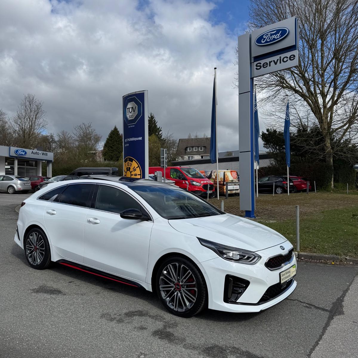 Kia pro cee'd gt / ProCeed GT *PANORAMADACH*