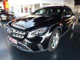 Mercedes-Benz GLA 200 Urban/Automatik/Navi/LED/PDC+Kamera/Pano - Mercedes-Benz GLA 200: Schwarz