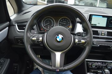 BMW 2 Active Tourer  220 i M Sport Steptronic Leder