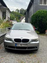 BMW 525i A - - BMW 525 aus 2007: 525i