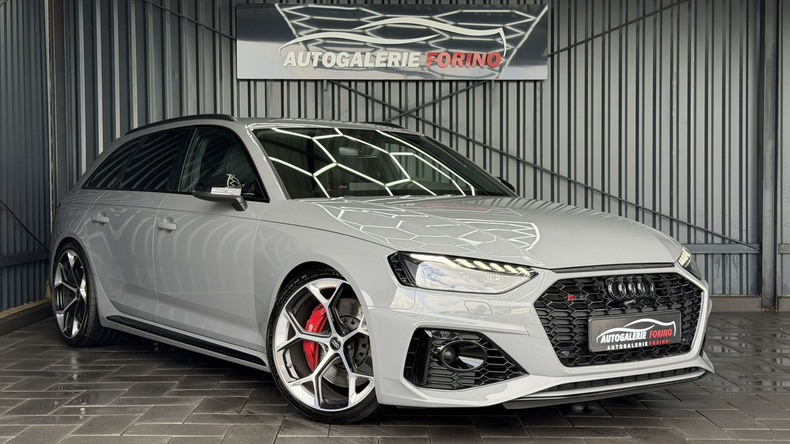 AUDI RS4*COMPETITION-PLUS*SCHALE*KAMERA