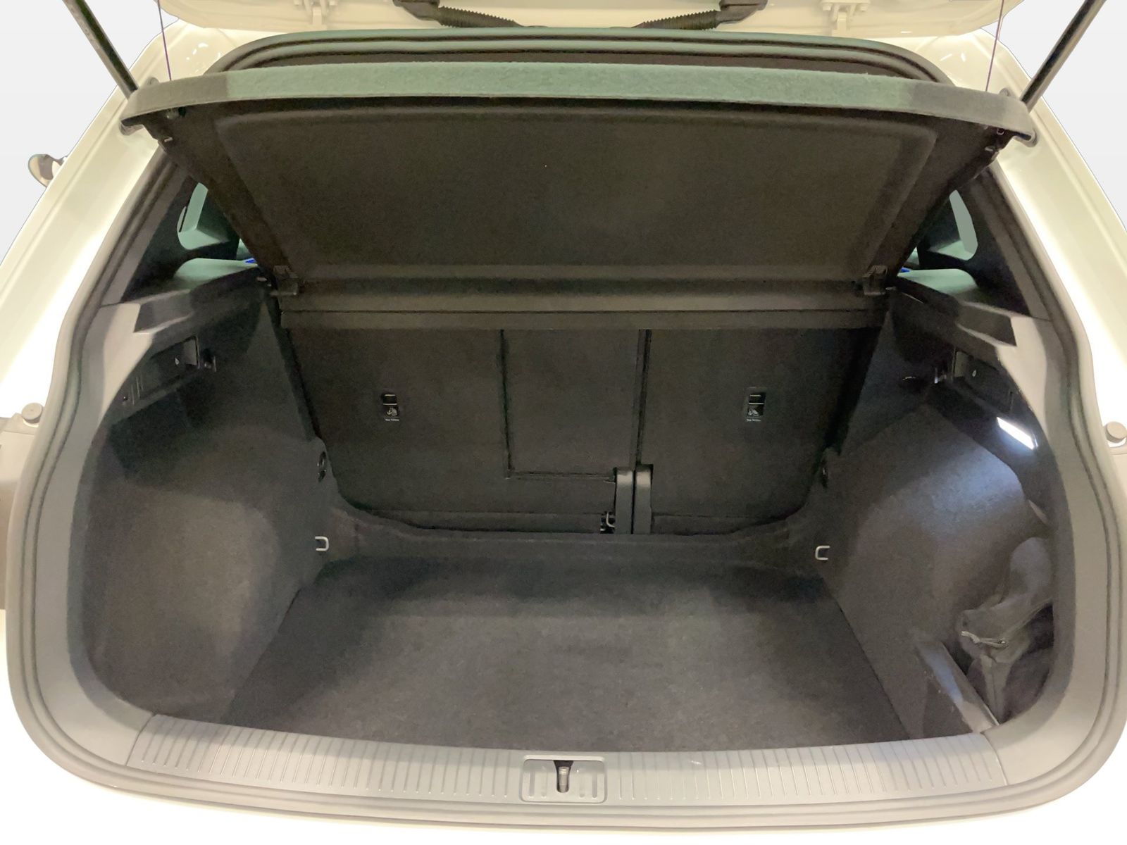 Volkswagen Tiguan - Bild 10