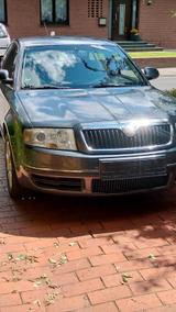 Skoda Superb 2.0 TDI - Skoda Octavia: Super